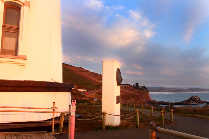 Lots of (Delightful) Lighthouse Lies: Oregon Coast Lighthouse with the Tallest Tales 