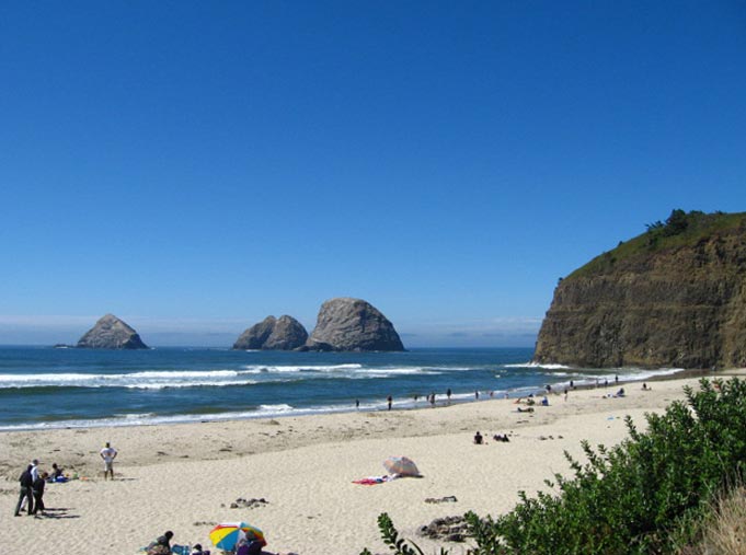 Oceanside, Oregon - Beach Attractions