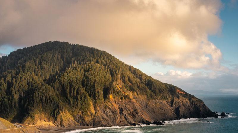 Views Taken to Dizzying Heights Along Oregon Coast  - Humbug