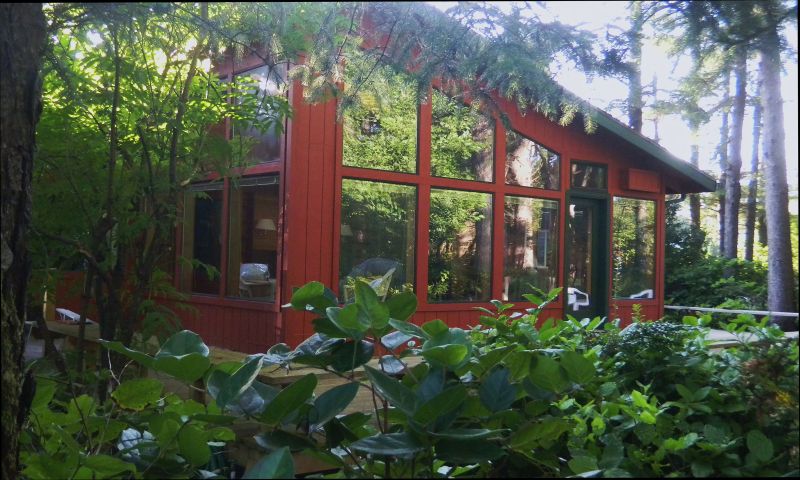 The Idyllic Beach Houses of Tierra Del Mar, N. Oregon Coast