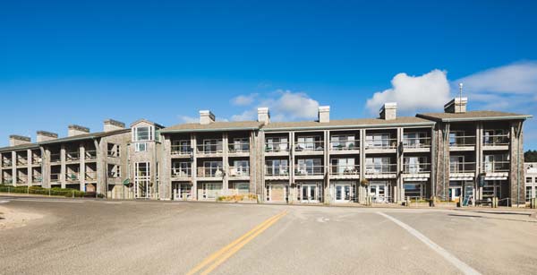 Inn at Cape Kiwanda An Oregon Coast Fave for Decades, And Here's Why