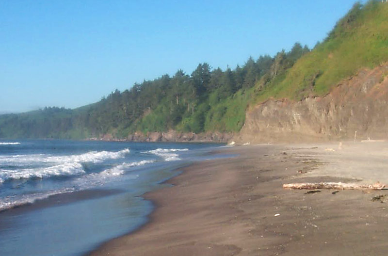 US Coast Guard Rescues Man with Medical Emergency from N. Oregon Coast's Nestucca River 