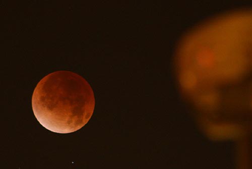 Full Lunar Eclipse To Make Moon Orange for Portland, Oregon Coast, Inland
