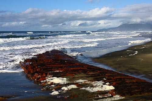 Events Look at Shiprecks of N. Oregon Coast and the Paranormal 