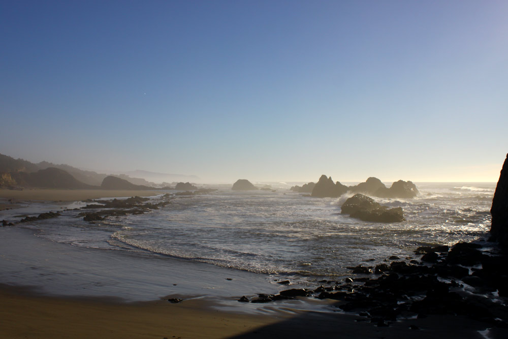 Nice Run of Warm Days: Washington / Oregon Coast Into 70s, Valleys in the 80s