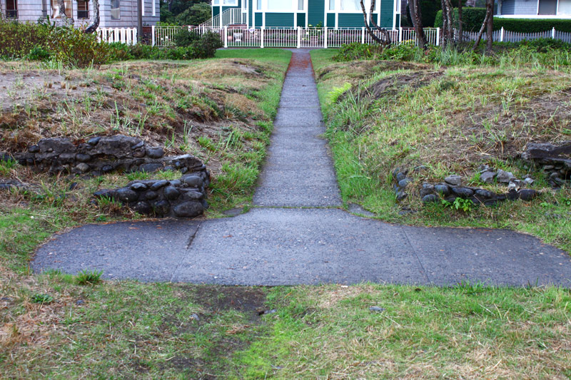 Quirky Oregon Coast History Embedded in Seaside: Mystery Wall, Fishing Pier 