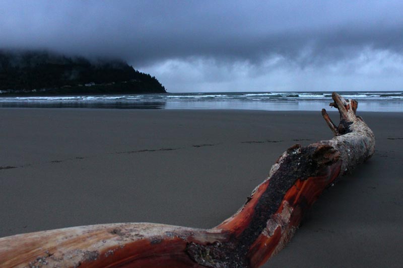 Seaside On A Winter's Night, An Ethereal N. Oregon Coast Drama