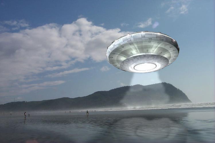 UFO Spotted in Seaside, Oregon