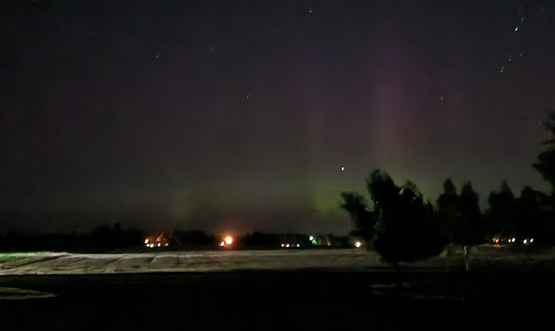 Good Chance of Northern Lights Along Washington Coast, Edges of N. Oregon Coast