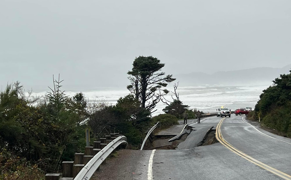 Oregon / Washington Coast Flood Watches: Landslides, Road Washouts Possible 