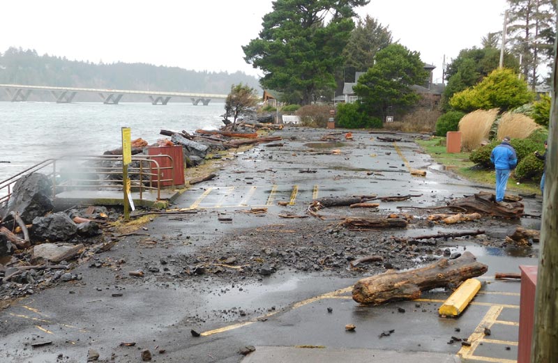 Surf Advisories on Washington / Oregon Coast Call for More Safety Precautions