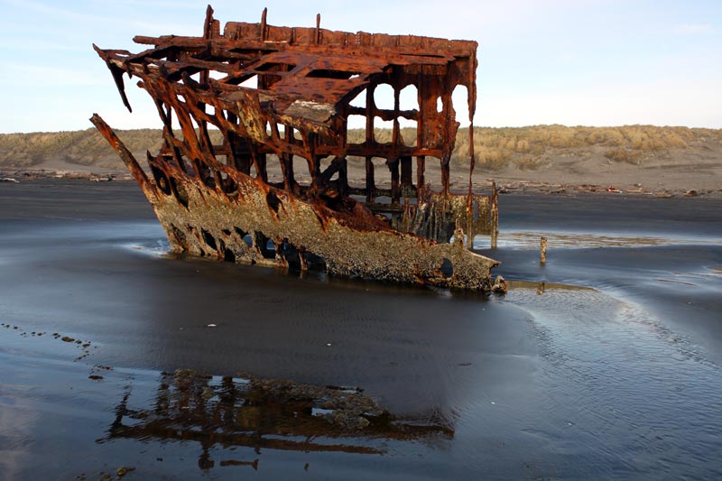 Shipwreck Skeletal Remains: Peter Iredale, N. Oregon Coast - Astoria,  Warrenton Oregon Coast