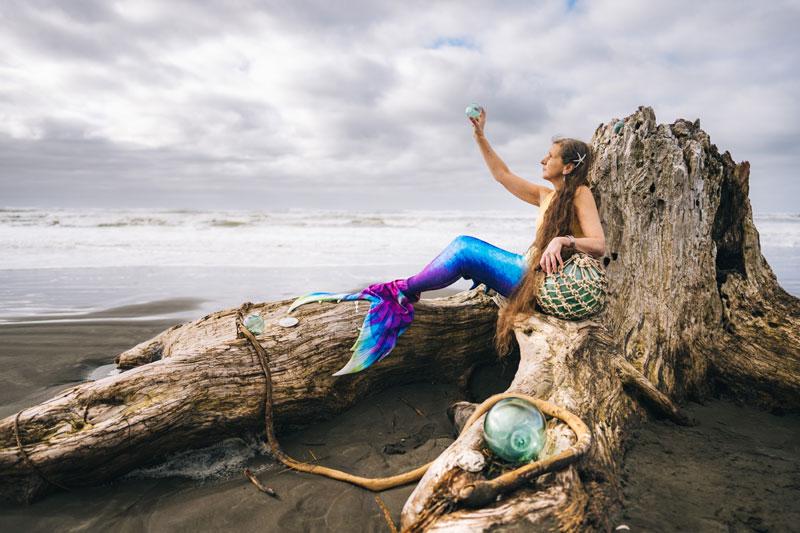 Washington Coast Mermaid Festival Makes Grays Harbor Its Epicenter 