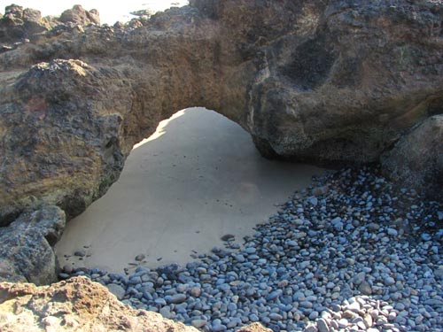 Neptune State Scenic Viewpoint basalt arch