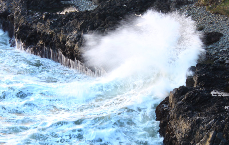 Insanely Cool to Violent Rage: Chasms, Caves from South to Central Oregon Coast