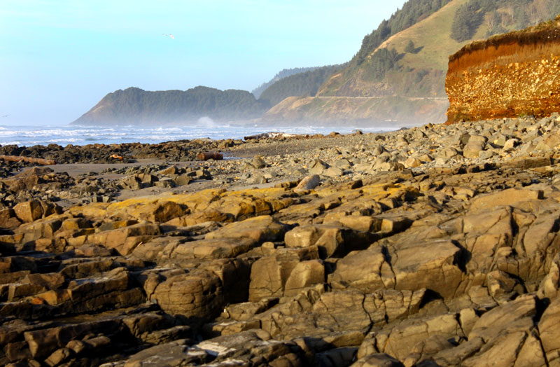 Two Oregon Coast Almost-Hotspots With Insanely Cool Details 