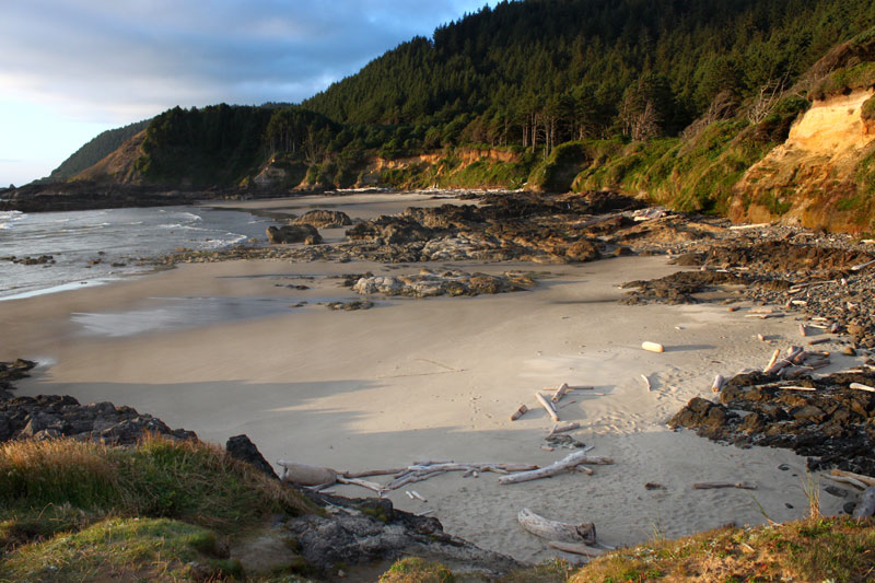 Carousing Around the Central Oregon Coast for Spring Break A Nonstop Beach Party